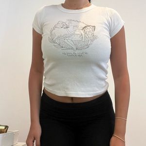 Brandy Melville baby tee